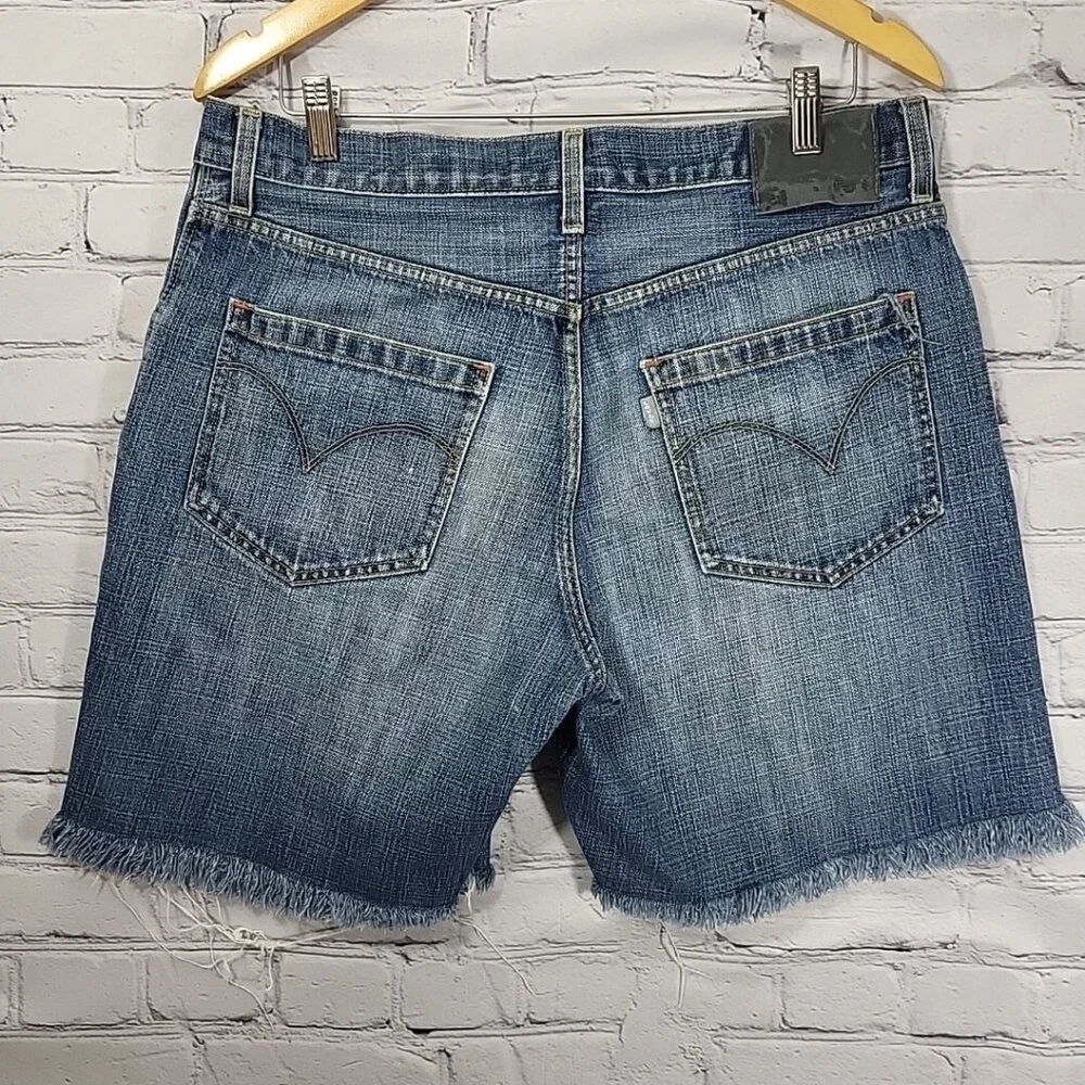 Vintage Levi's SIlvertab Jeans Cut Off Shorts Men's‎ 34 Baggy Distressed Skater